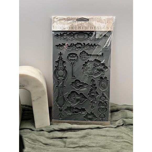 Lock and Key Decor Mould - IOD - Brand New - Picture 1 of 2
